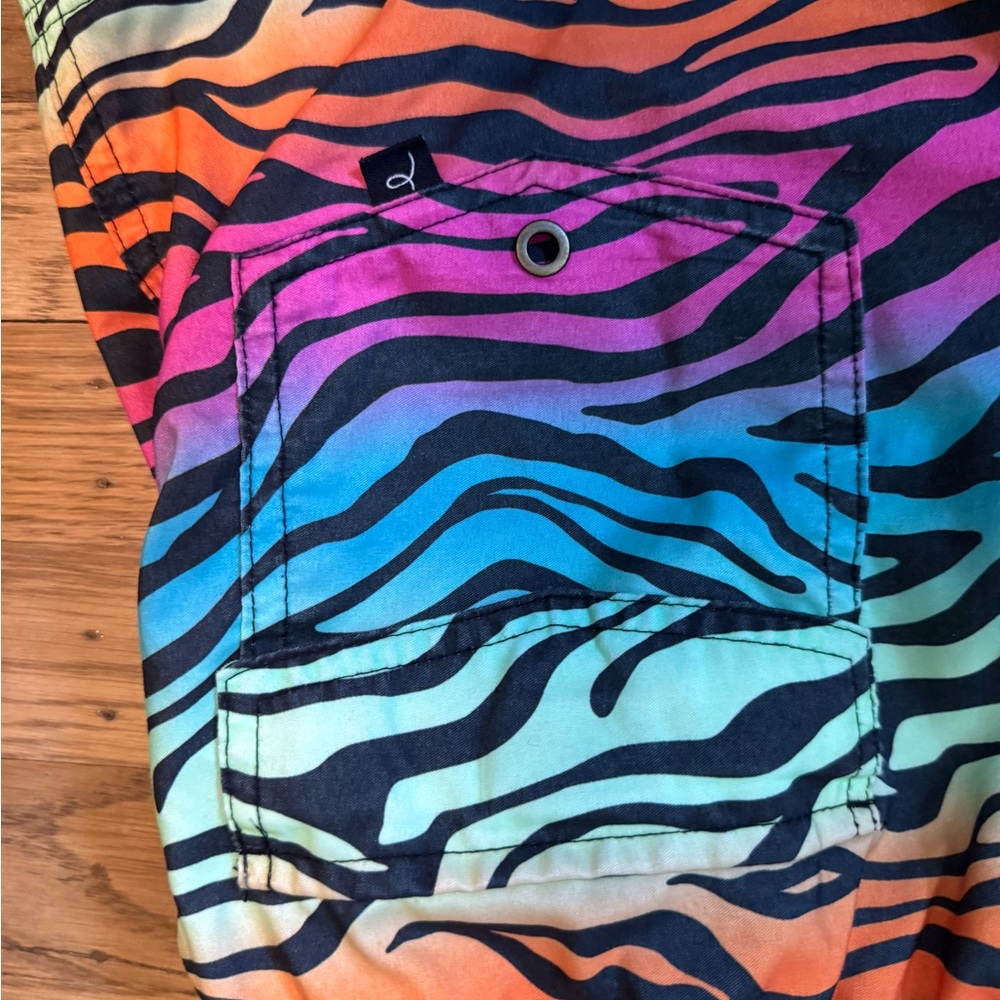 Colorful Zebra Print Swim Shorts boys L (10/12) - Picture 6 of 6